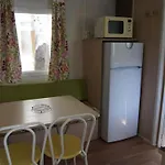 Mobil-home Confortable Avec Terrasse Pour 4 Personnes A - Api-1-52-622 Sournia