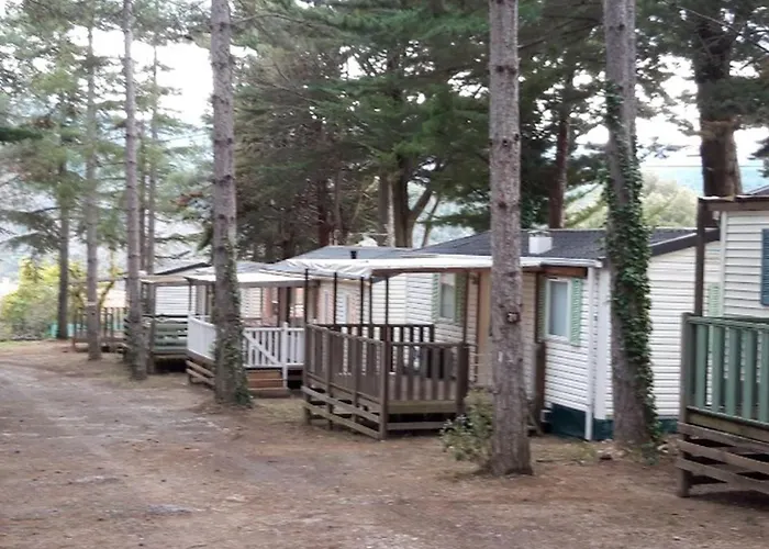 Kemp Mobil-home Confortable Avec Terrasse Pour 4 Personnes A - Api-1-52-622